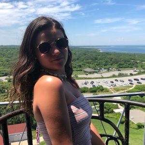 Meet your Posher, Kendall